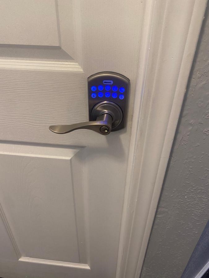 Private Room In Los Angeles With Ac, Strong Wifi, Smart Tv, Work Desk Near Sofi Stadium Exteriör bild