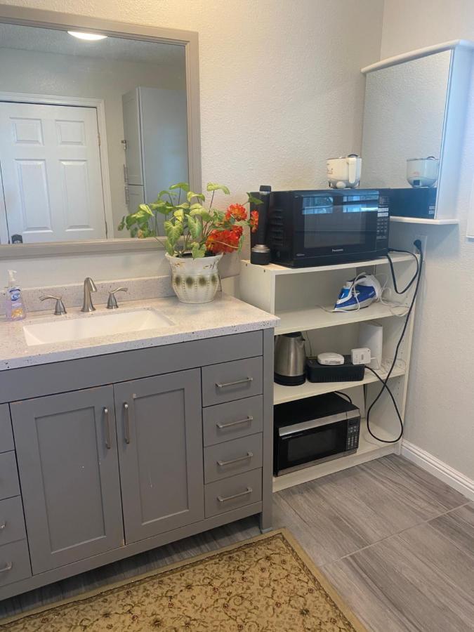 Private Room In Los Angeles With Ac, Strong Wifi, Smart Tv, Work Desk Near Sofi Stadium Exteriör bild