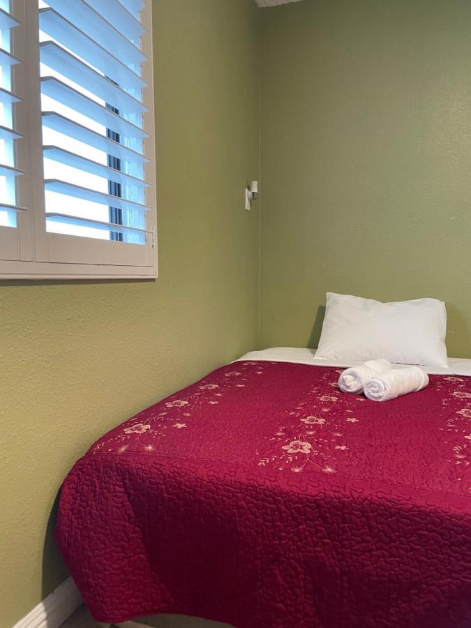 Private Room In Los Angeles With Ac, Strong Wifi, Smart Tv, Work Desk Near Sofi Stadium Exteriör bild